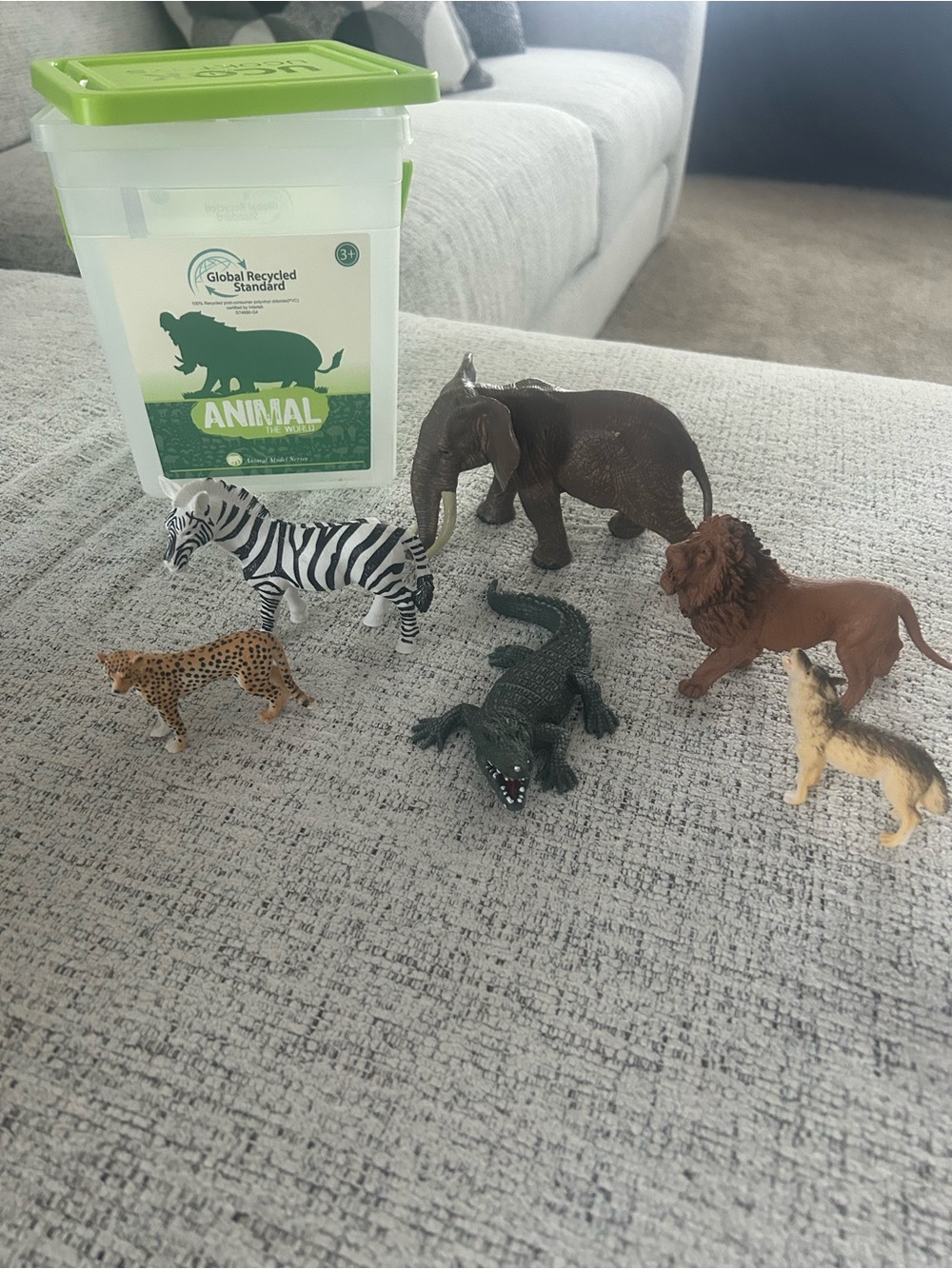 Animal World Figurine Set